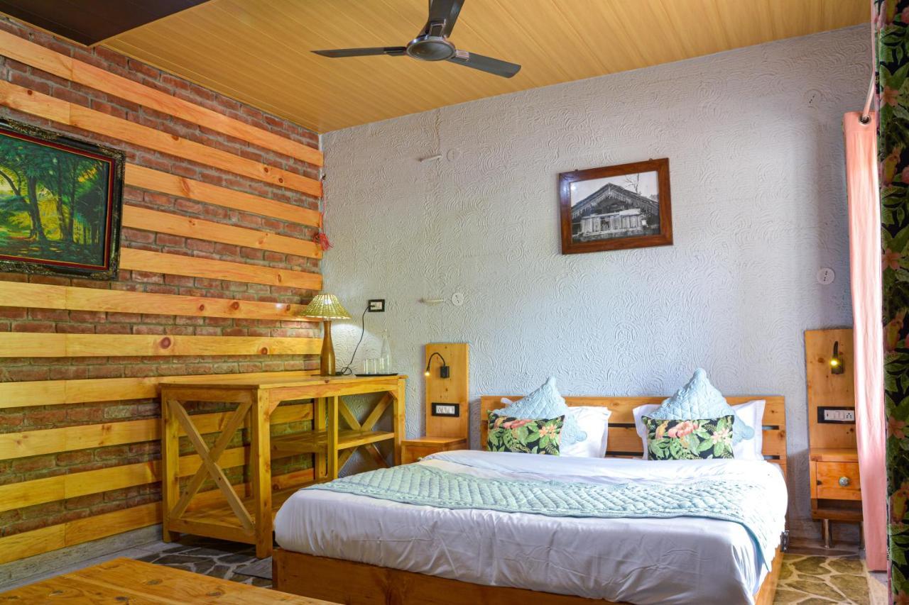 Tiger Fall Eco Resort Чакрата Екстериор снимка