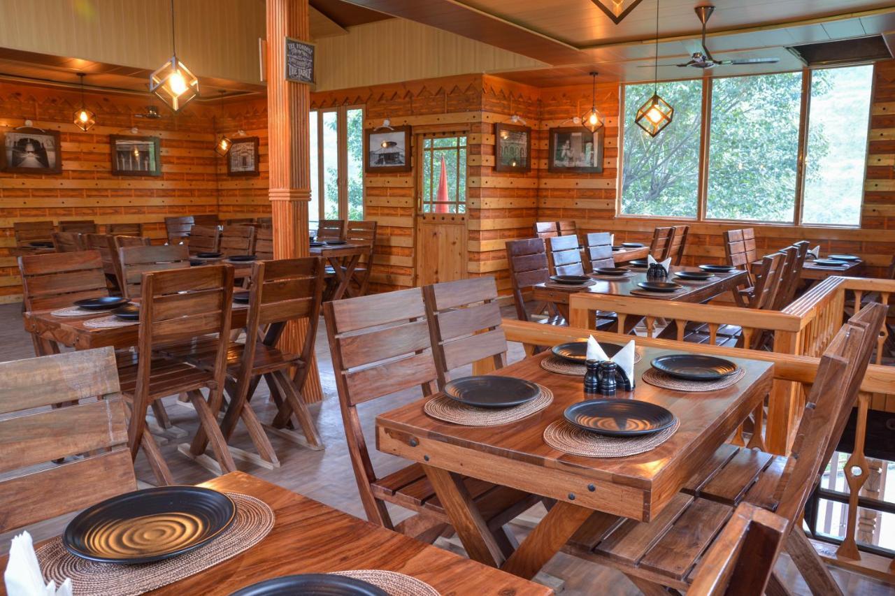 Tiger Fall Eco Resort Чакрата Екстериор снимка