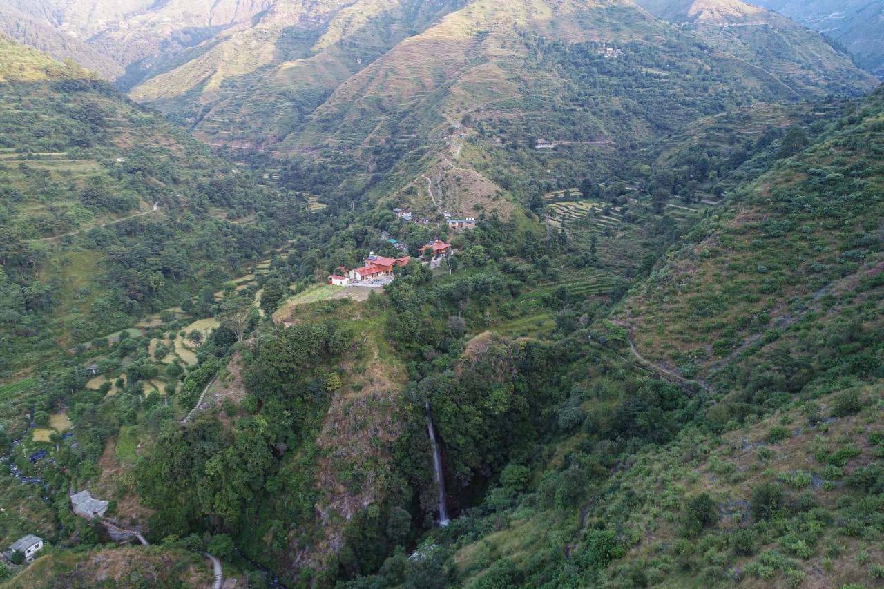 Tiger Fall Eco Resort Чакрата Екстериор снимка