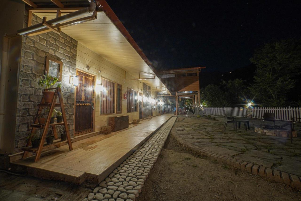 Tiger Fall Eco Resort Чакрата Екстериор снимка